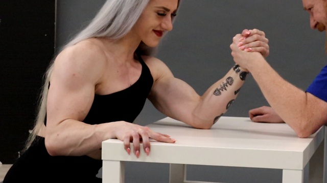 Fitness girl Nikoleta